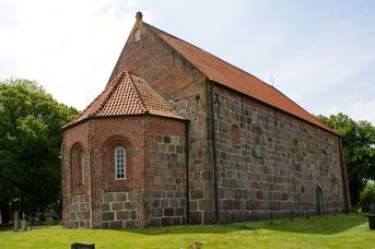 Granitquaderkirche Aurich Middels