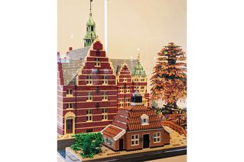 Legoausstellung: „Von Steinen verzaubert – geht in die Verlängerung!