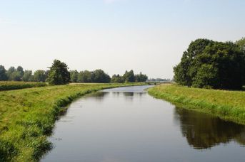 Rundweg Ems-Jade Kanal in Großefehn